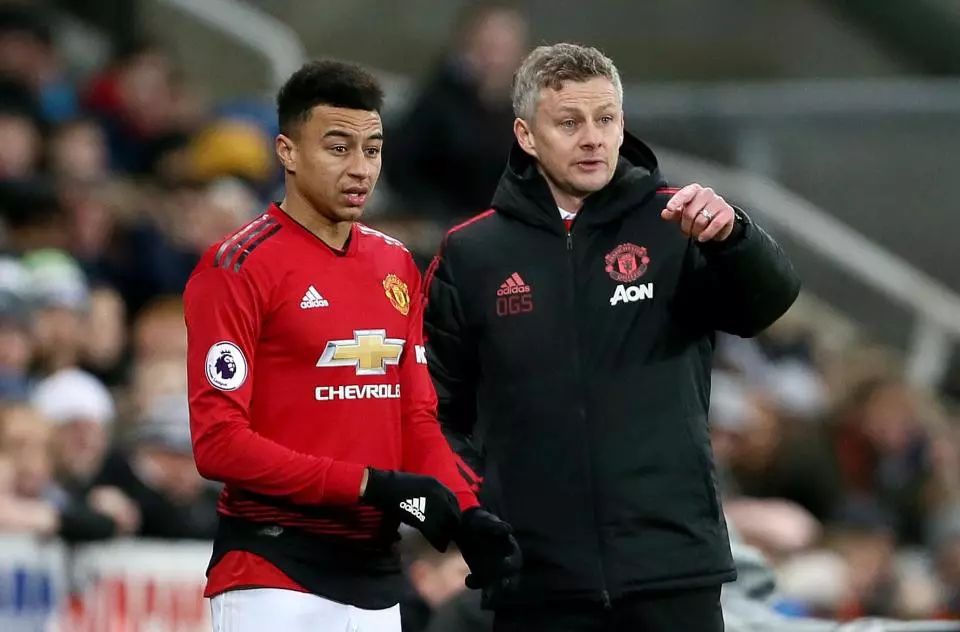 使俱乐部在 使俱乐部在